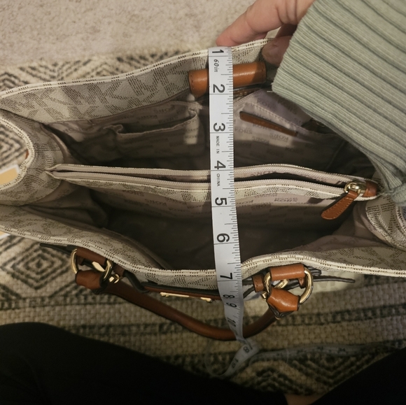 Michael Kors Handbag - Picture 8 of 12